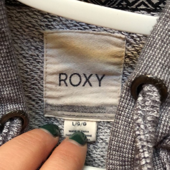 Roxy Sweatshirt - Picture 2 of 3